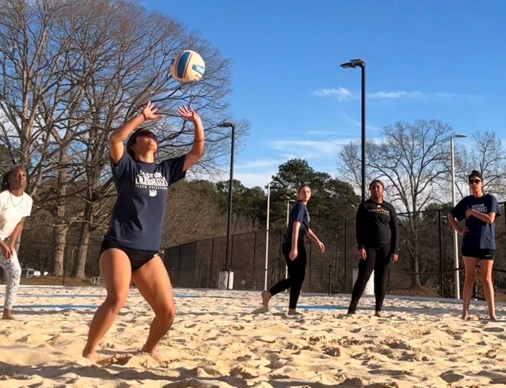 Gaston College freshman Valeria Rodriguez prepares to return a shot during a recent Rhinos' practice session.